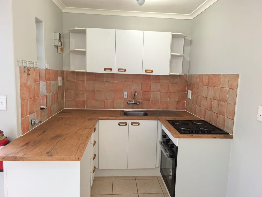 1 Bedroom Property for Sale in Table View Western Cape